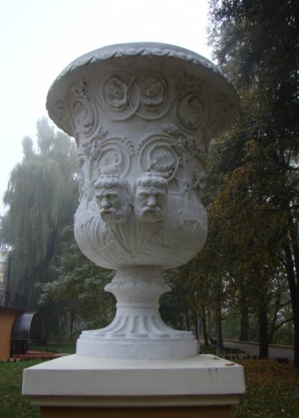 Homel. Zespół pałacowo-parkowy Rumiancewów-Paskiewiczów