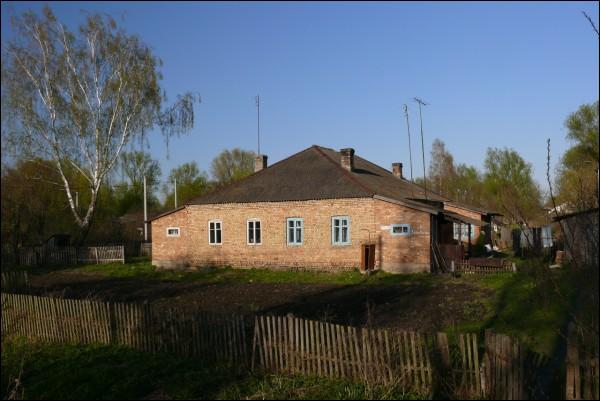  - Гаспадарчы двор Біспінгаў. 