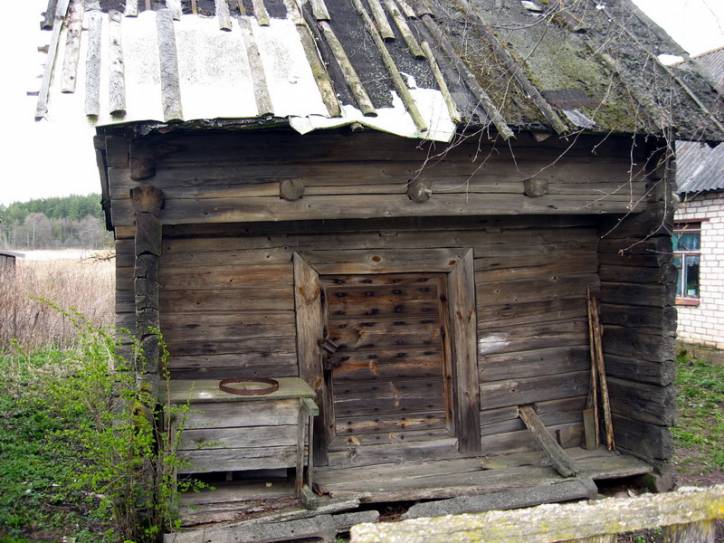  - В деревне . 