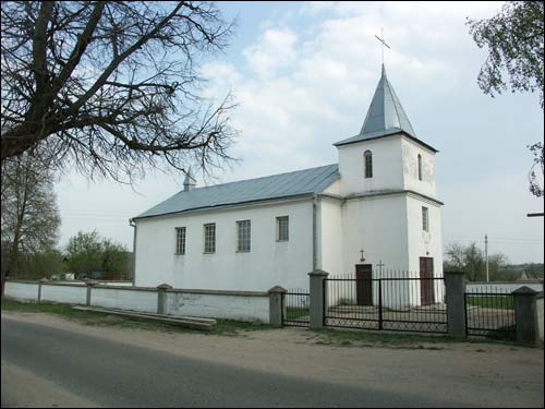 Padarosk. Catholic church 