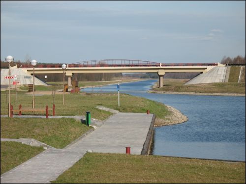  -  Białoruska część Kanału Augustowskiego. Kanał koło wsi Sonicze, 04 2007