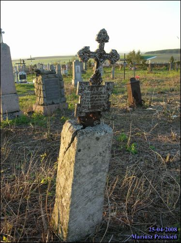  - Cmentarz stary katolicki. Józef Zarochowicz zm.1886 i Antonina zm. 1880(?)