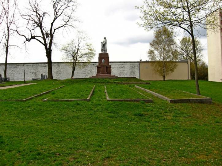 Гродно. Кладбище Военное