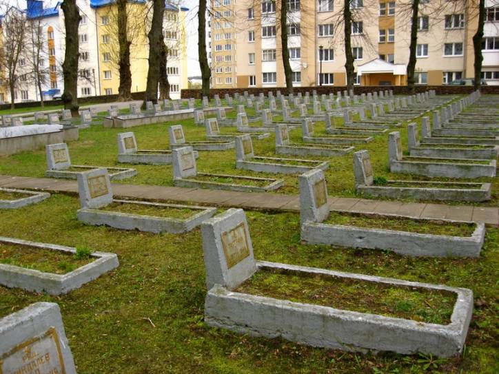 Гродно. Кладбище Военное