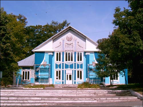  Приусадебный парк при бывшей усадьбе Слизней (деревня Вольно). 