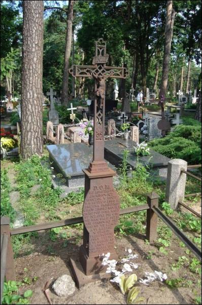  - cemetery Catholic. 