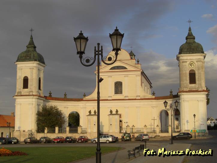  - Catholic church of the Holy Trinity and the Monastery of Missionary. 