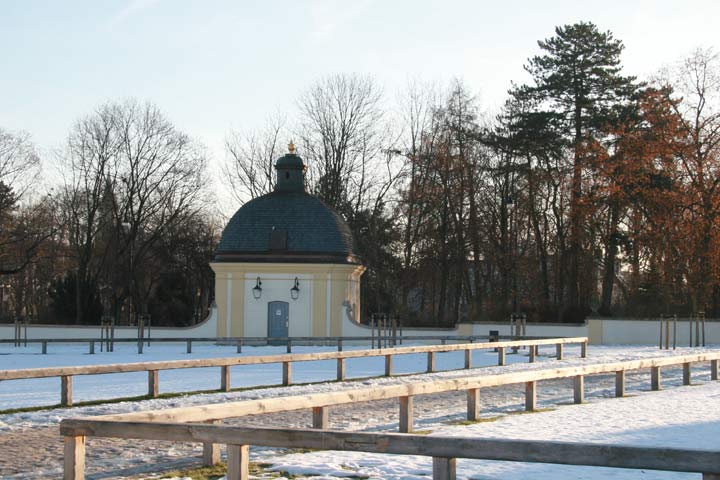  - Estate of Branicki. Left pavilion