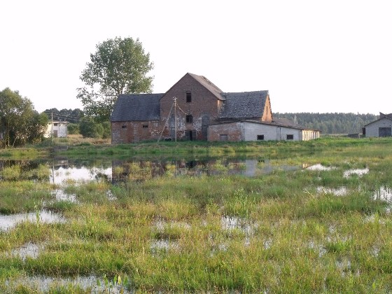  - В деревне . 