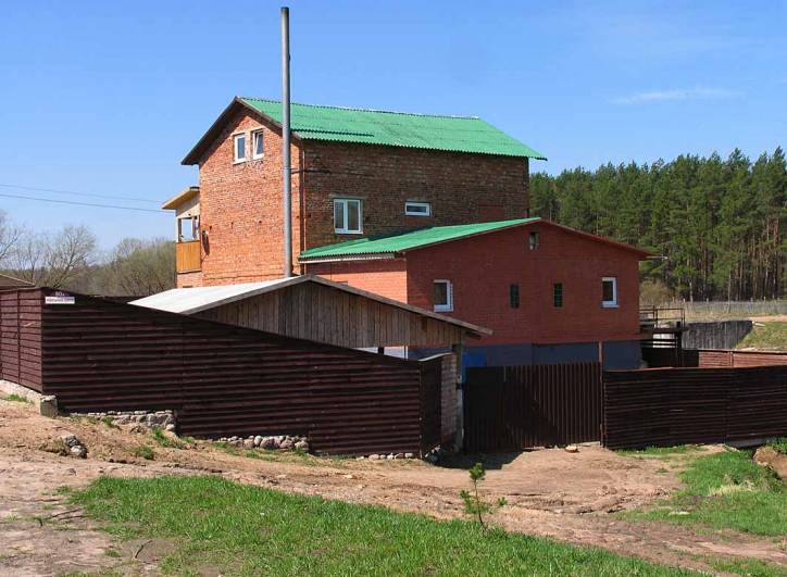  - Młyn wodny . 