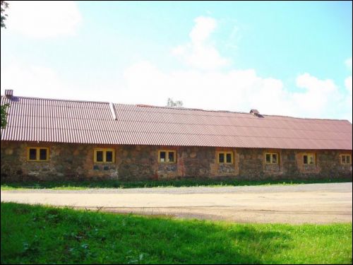Raudondvaris. Manor 
