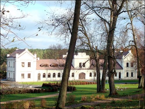  - Сядзібна-паркавы ансамбль Лапацінскіх. 