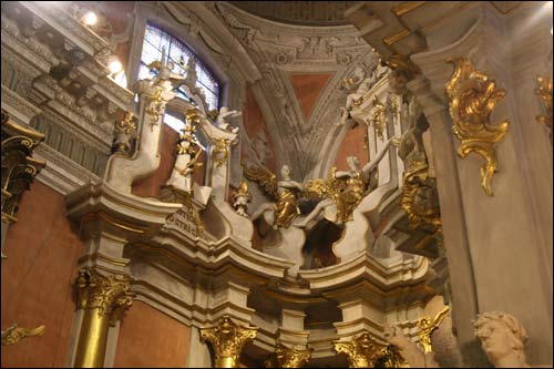  - Catholic church of St. Theresa (of the Carmelites). High altar. Fragment