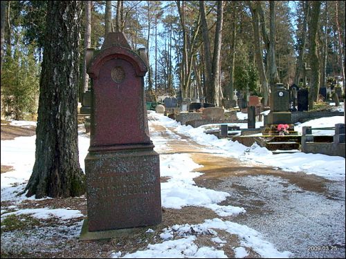 Wilno |  Cmentarz na Antokolu. Fragment cmentarza starego cywilnego
