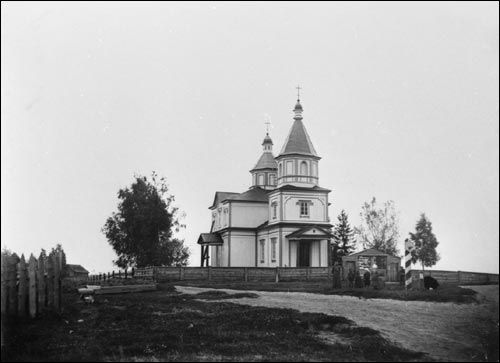 Samachvałavičy.  Orthodox church of the Holy Spirit