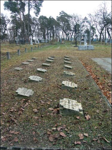Tewle.  Cmentarz wojenny z I wojny światowej 