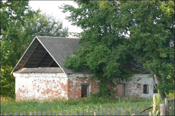 Jazna. In the village 