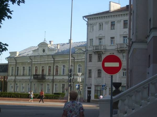  - Budynki zabytkowe . 