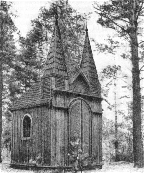 Malkavičy.  Graveyard chapel 