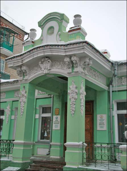 Homiel |  Historical buildings Iryninskaja str.. ul. Iryninskaya, 11a (fragment). Photo 29/12/2008