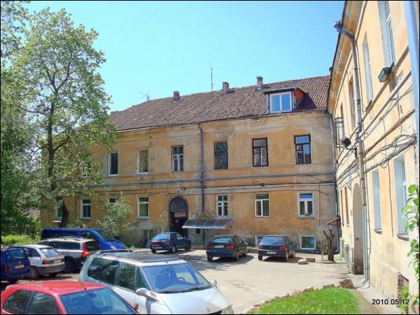  - Estate . 
