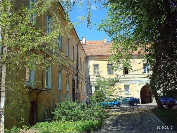  - Estate . 