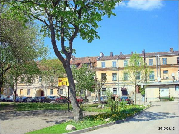  - Estate . 