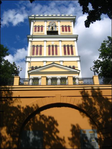  - Zespół pałacowo-parkowy Rumiancewów-Paskiewiczów. Fasada główna, 05 2008