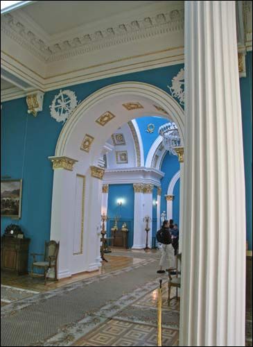  - Zespół pałacowo-parkowy Rumiancewów-Paskiewiczów. Sala błękitna