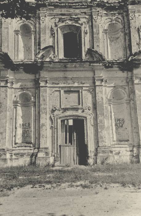  - Klasztor Jezuitów. 