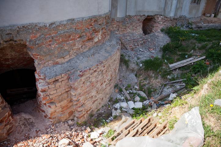  - Klasztor Jezuitów. 