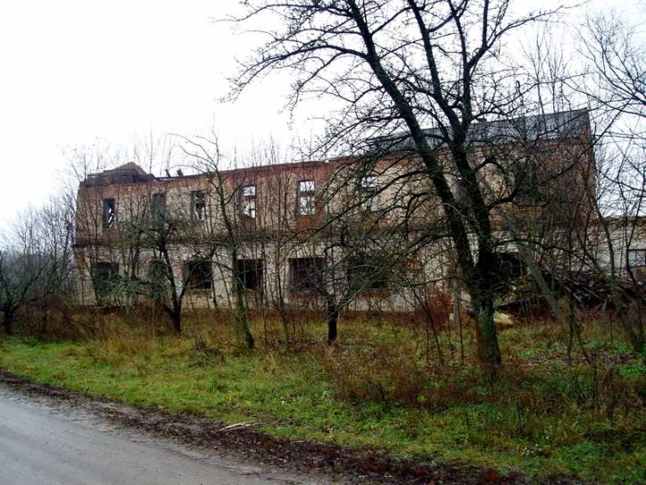 Sutkava (Pieradziełka) |  Distillery . Ruins of the old Distillery in Sutkava