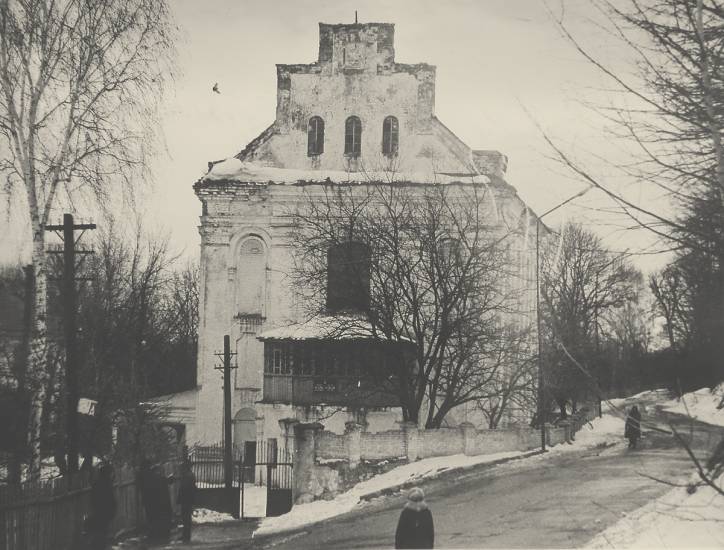  - Касцёл Святога Міхала Арханёла і кляштар цыстэрцыянак. 