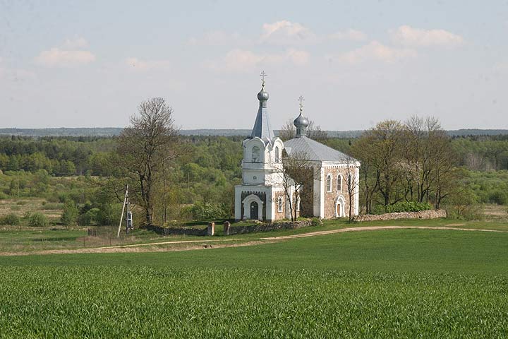 Parečča.  Orthodox church 