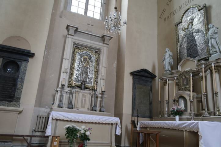  - Касцёл Адшукання Святога Крыжа. 