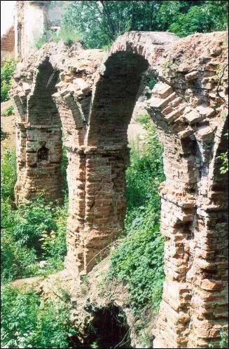 Halšany.  Castle of Sapieha, ruins