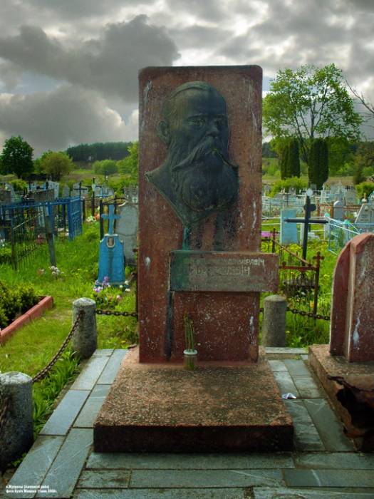 Żuprany.  Grób Franciszka Boguszewicza