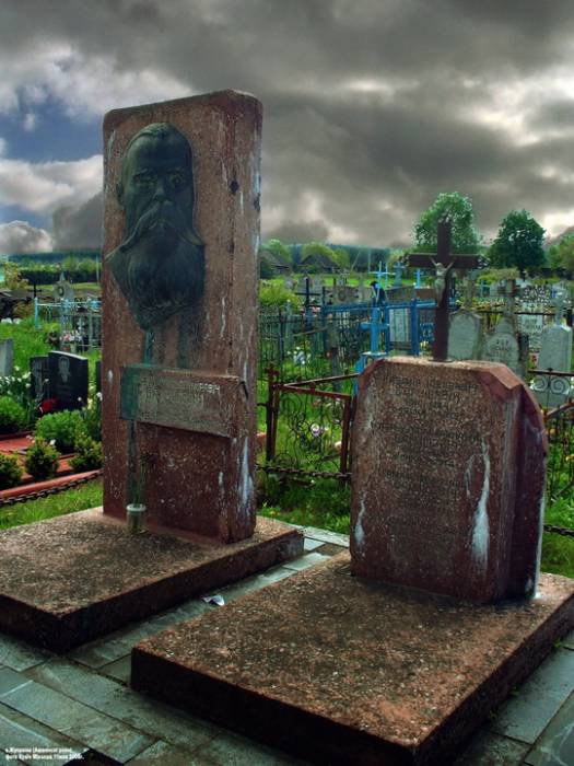 Żuprany.  Grób Franciszka Boguszewicza