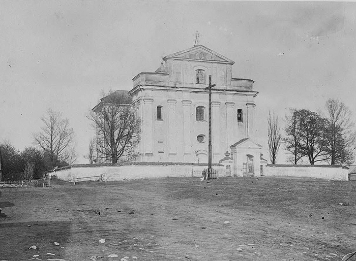 Brzostowica Wielka. Kościół Nawiedzenia NMP