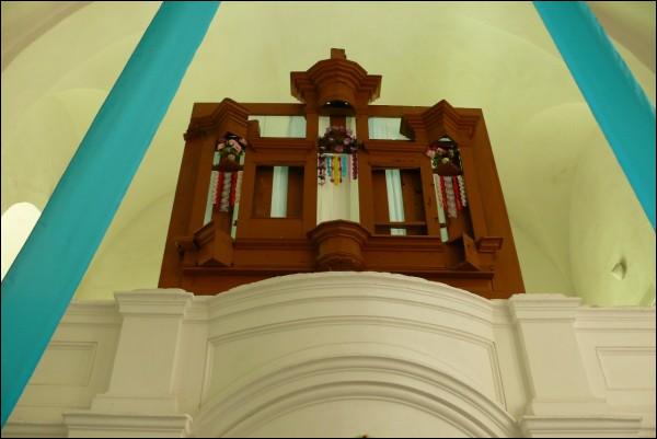  - Catholic church of St. Anthony of Padua. Interior, detail