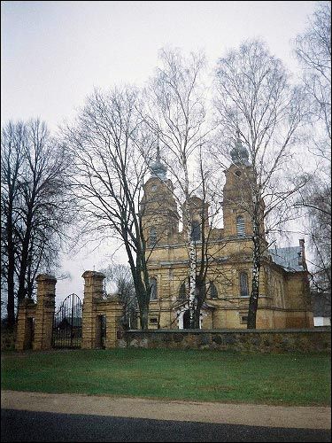 Dvarec. Catholic church of St. Anthony of Padua