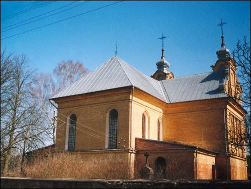 Dvarec. Catholic church of St. Anthony of Padua