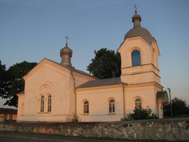 Dworzec. Cerkiew Opieki Matki Boskiej