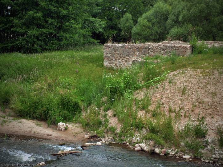 Starajelnia.  Water-mill (in ruins)