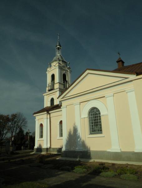 Hałynka. Catholic church of the Exaltation of the Holy Cross