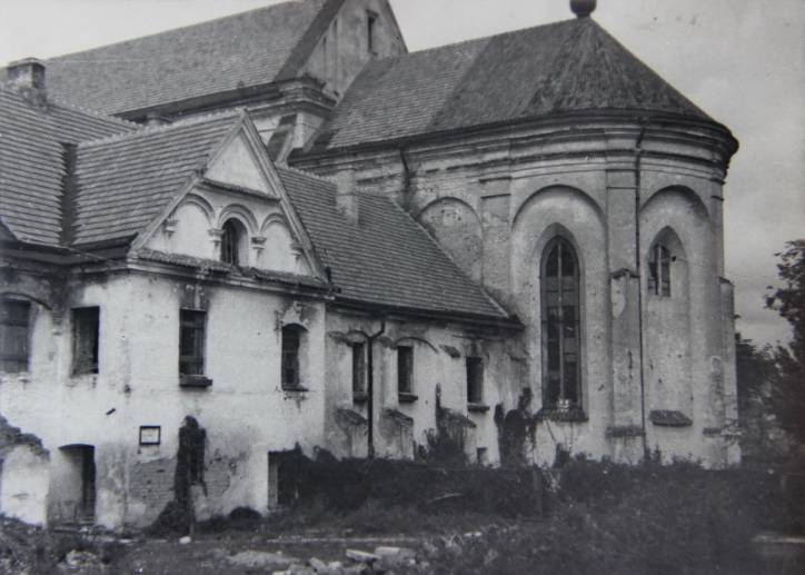 Hrodna. Catholic church of the Discovery of the Holy Cross (Bernardine)