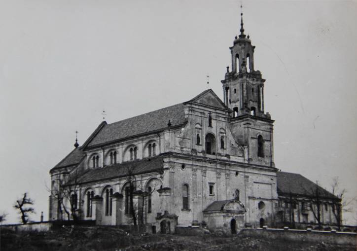 Hrodna. Catholic church of the Discovery of the Holy Cross (Bernardine)
