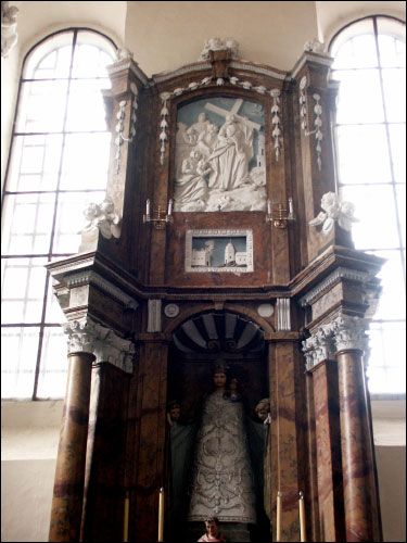 Hrodna. Catholic church of the Discovery of the Holy Cross (Bernardine)