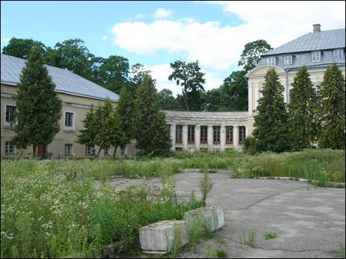 Sviack. Estate of Vałovič