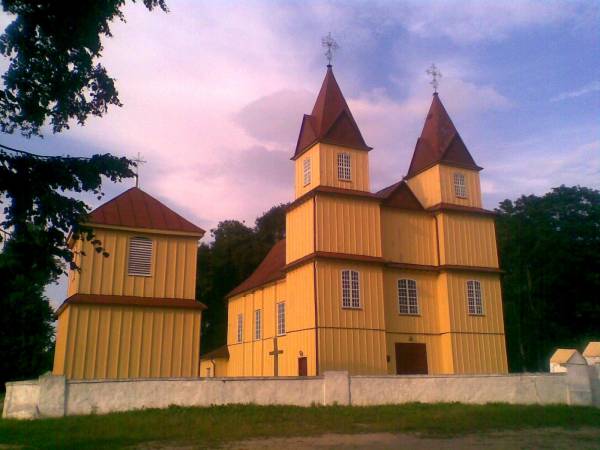 Dudy. Catholic church of St. Mary